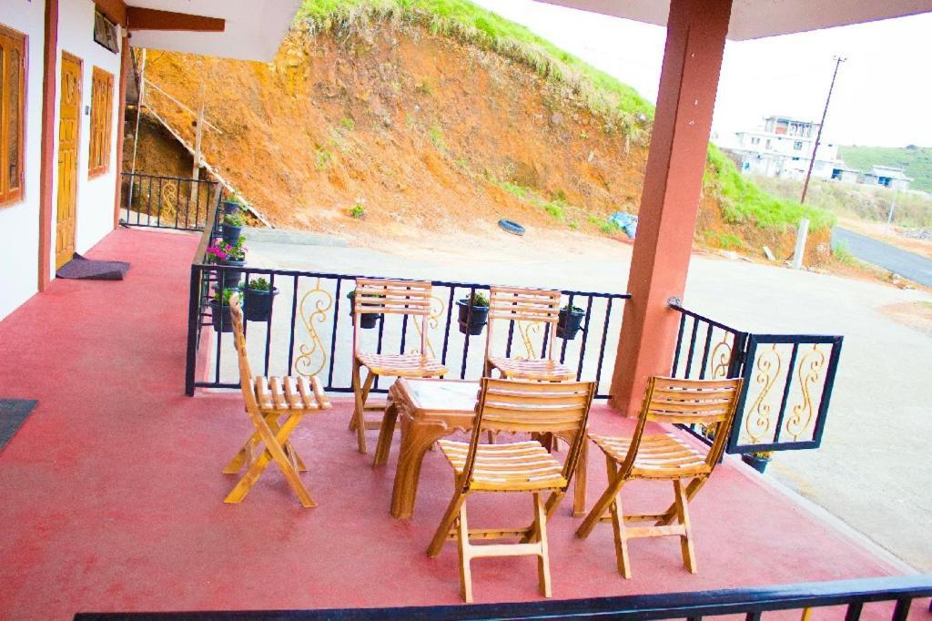 Cherish Guest House Cherrapunji Exteriör bild